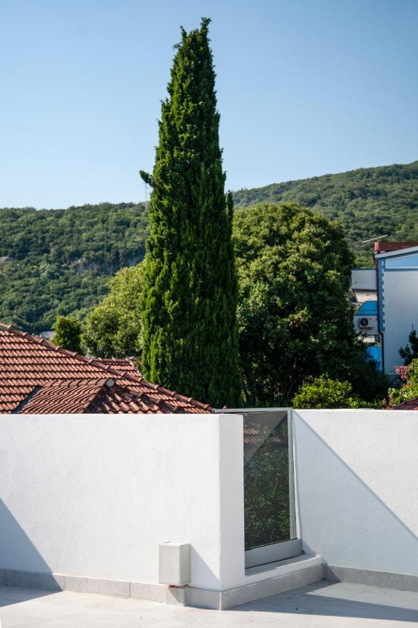 Soko Apartments Huoneistohotelli Soko Herceg Novi Exterior photo